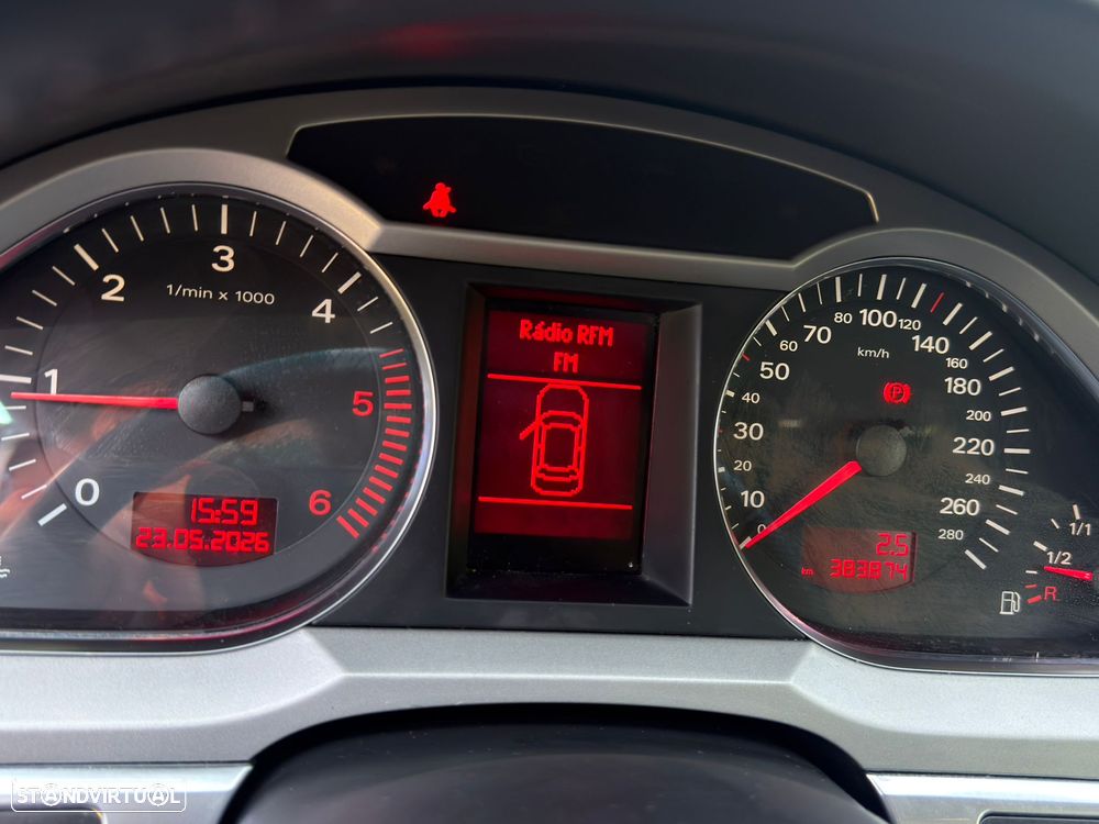 Audi A6 Avant 2.0 TDI Exclusive - 13