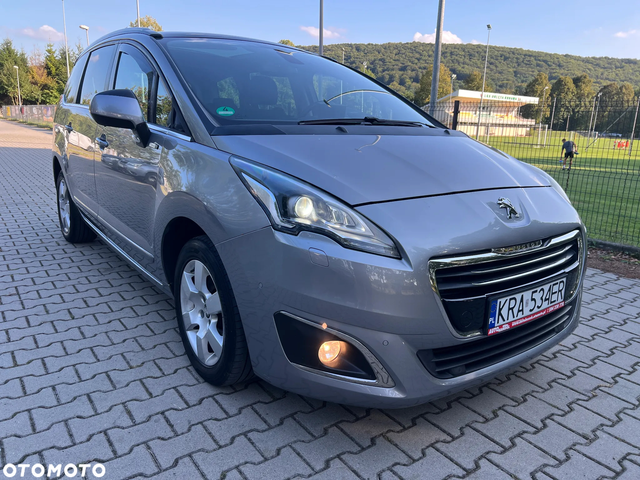 Peugeot 5008 - 35