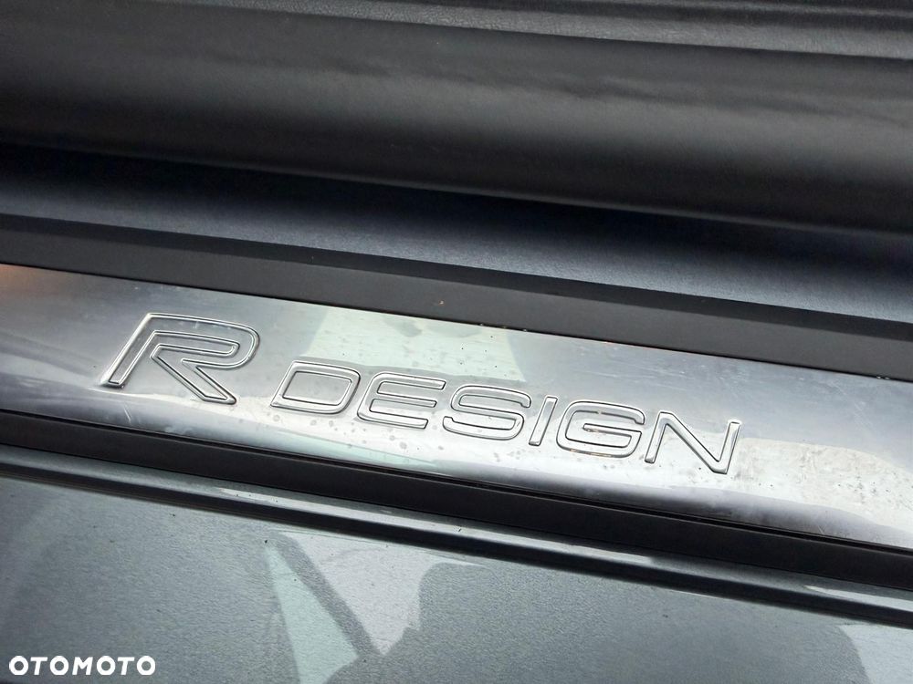 Volvo V40 D3 Momentum - 16