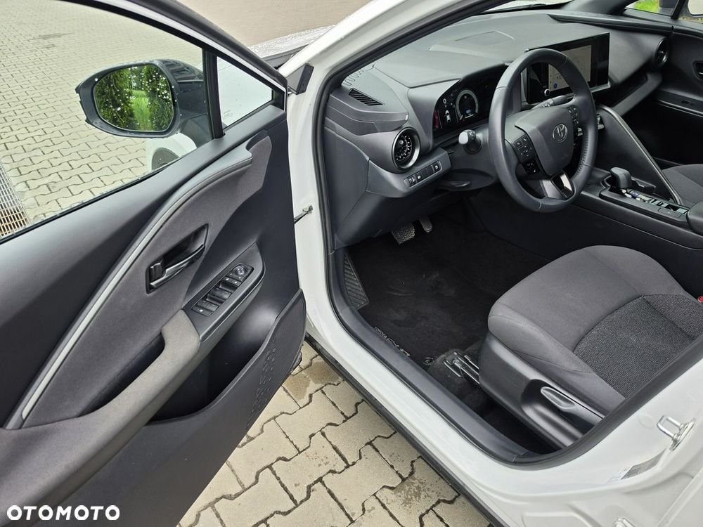 Toyota C-HR - 13