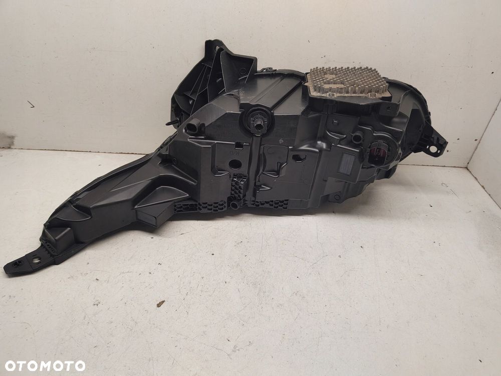 LAND ROVER VELAR MID LED LAMPA PRAWY PRZÓD J8A2-13W029-EG - 6