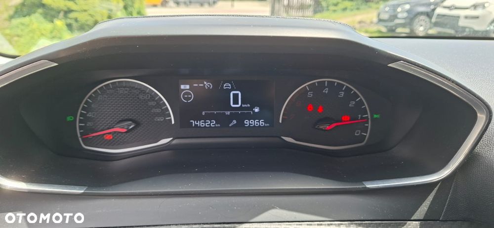 Peugeot 208 BlueHDi 100 Active Pack - 15