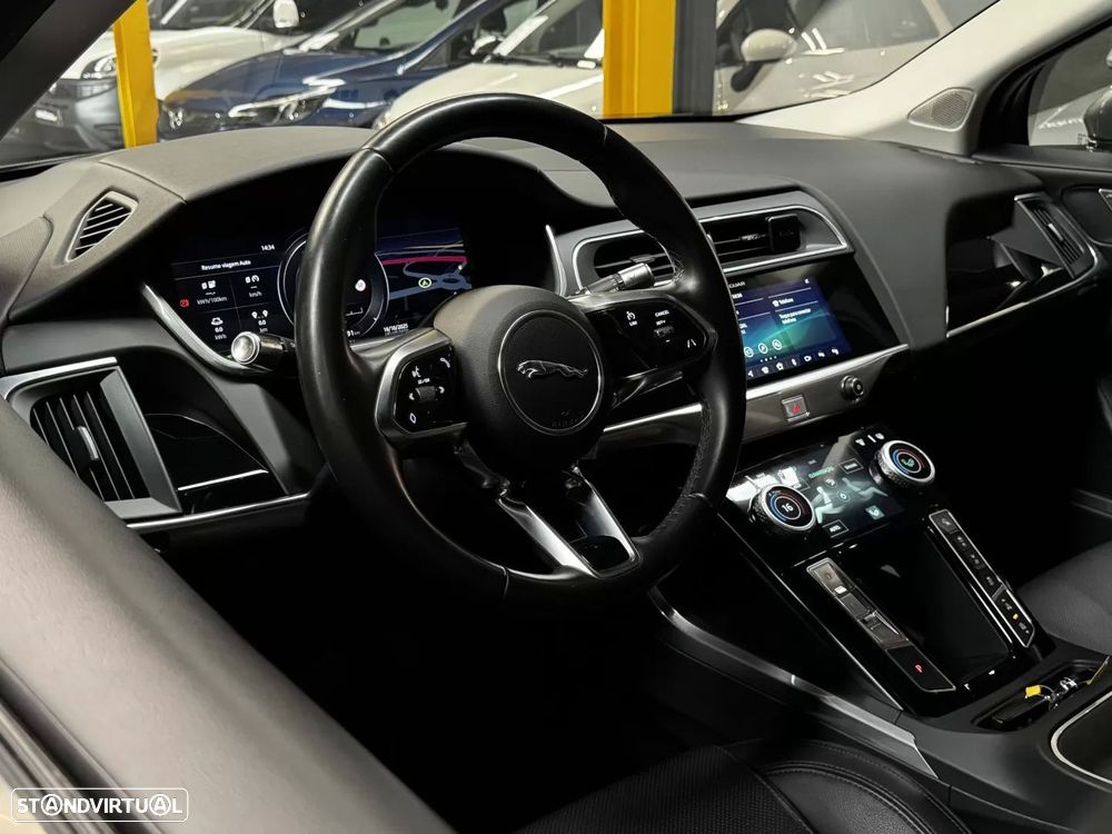Jaguar I-Pace - 14