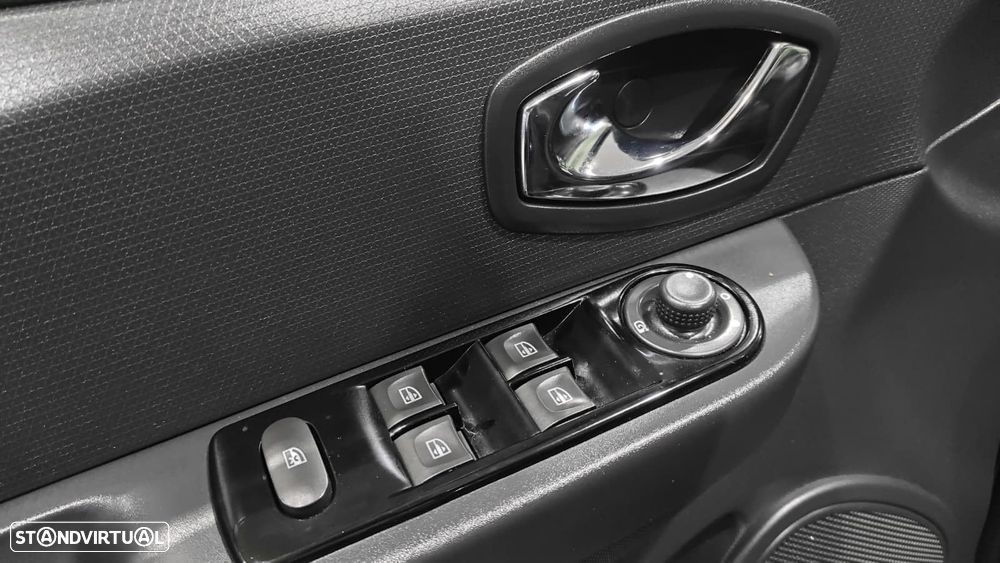 Renault Clio Sport Tourer 1.5 dCi Dynamique S - 34