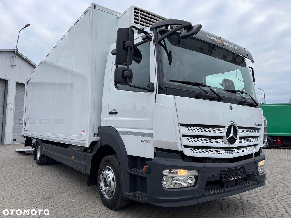 Mercedes-Benz ATEGO 1221 CHŁODNIA 7.3m + WINDA - 33