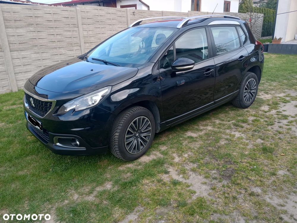 Peugeot 2008 BlueHDi 100 STOP & START Signature - 12