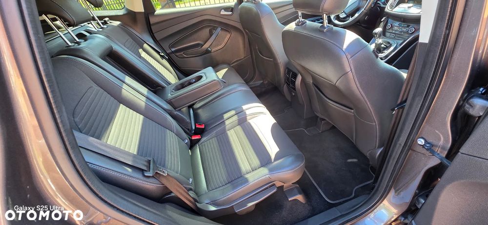 Ford Kuga 2.0 TDCi FWD Titanium - 12