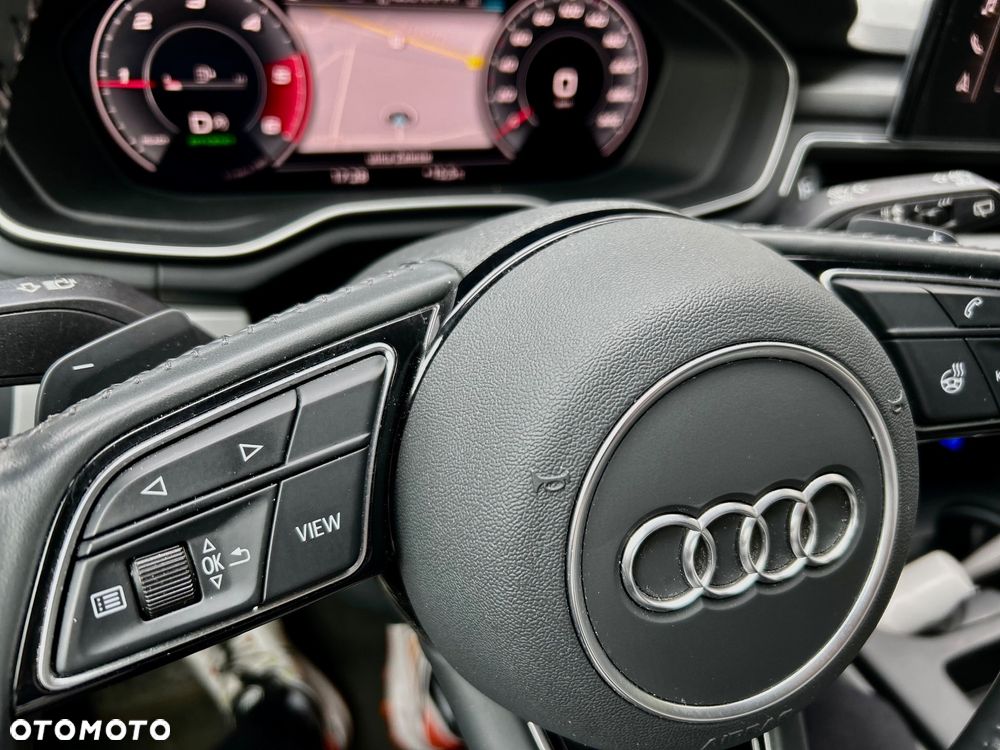 Audi A4 Avant 40 TDI quattro S tronic S line - 12