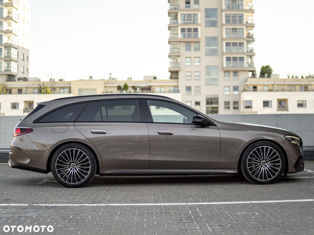 Mercedes-Benz Klasa E 300de 4Matic 9G-TRONIC Edition AMG Line - 4