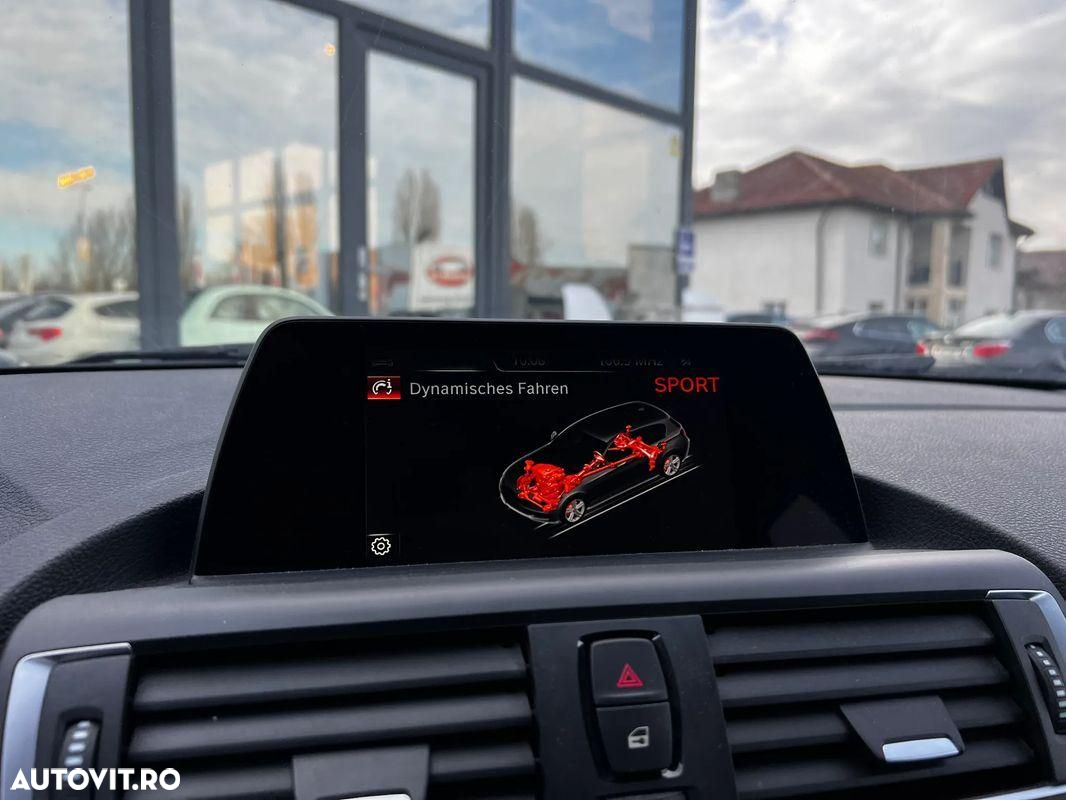 BMW Seria 1 - 21