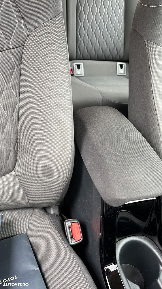 Toyota Corolla - 6