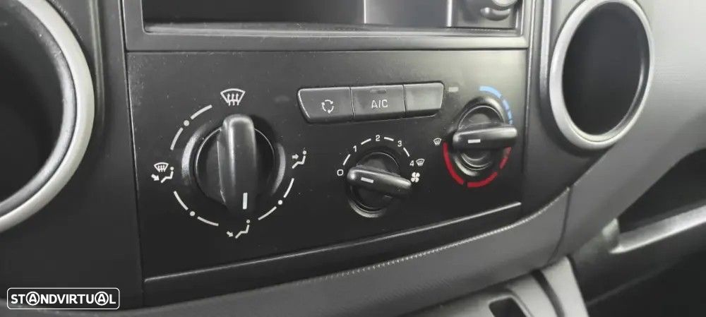 Peugeot Partner 1.6 BlueHDi L1 Pro 3L - 33