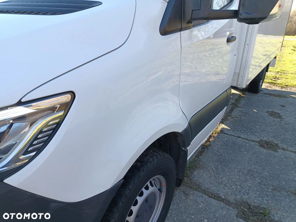 Mercedes-Benz Sprinter KONTENER+ winda ZEPRO (750kg) 2.0 diesel 170kM automat rok 2021.12 WEBASTO, OGRZEWANY KONTENER, SUPER STAN, BEZ RDZY!!! - 15