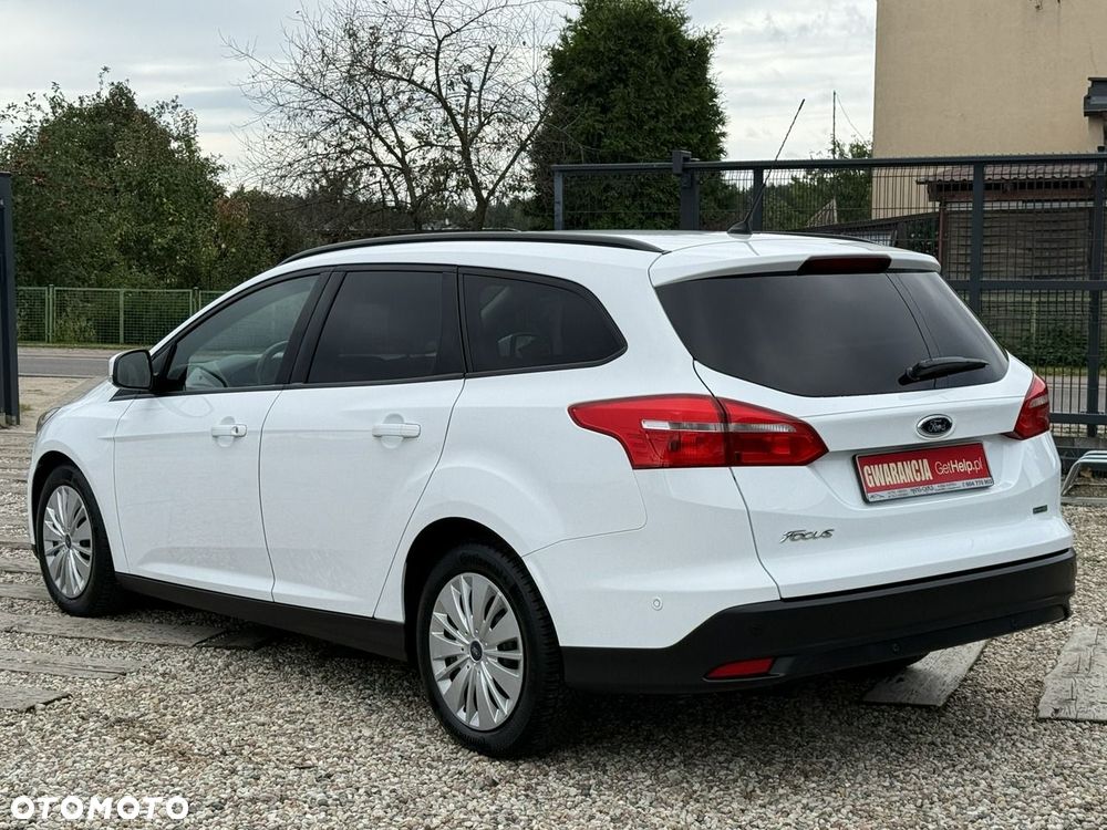 Ford Focus - 17