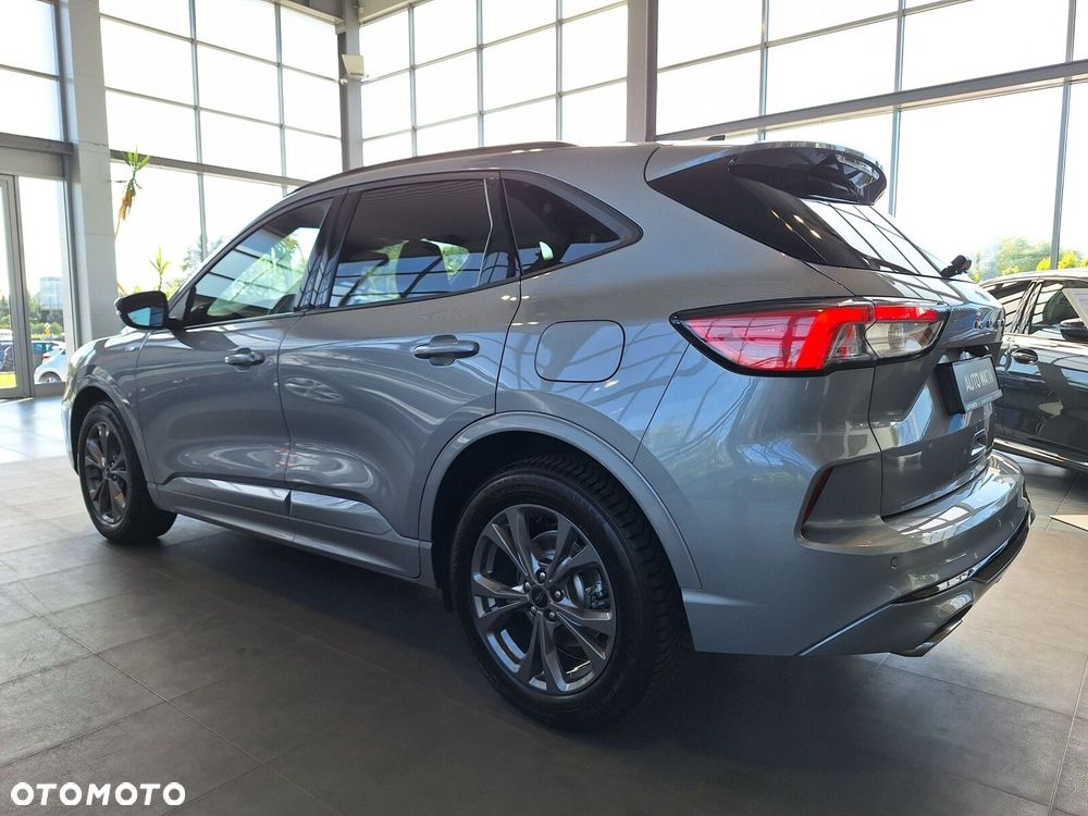 Ford Kuga 2.5 FHEV FWD ST-Line - 9