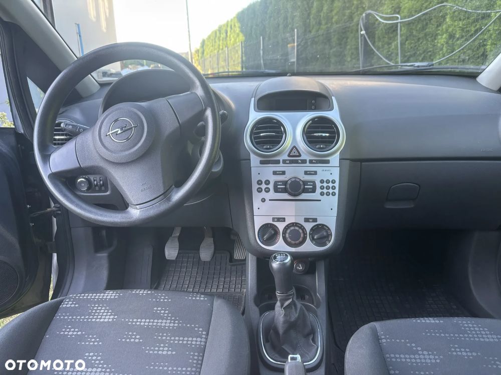 Opel Corsa - 6