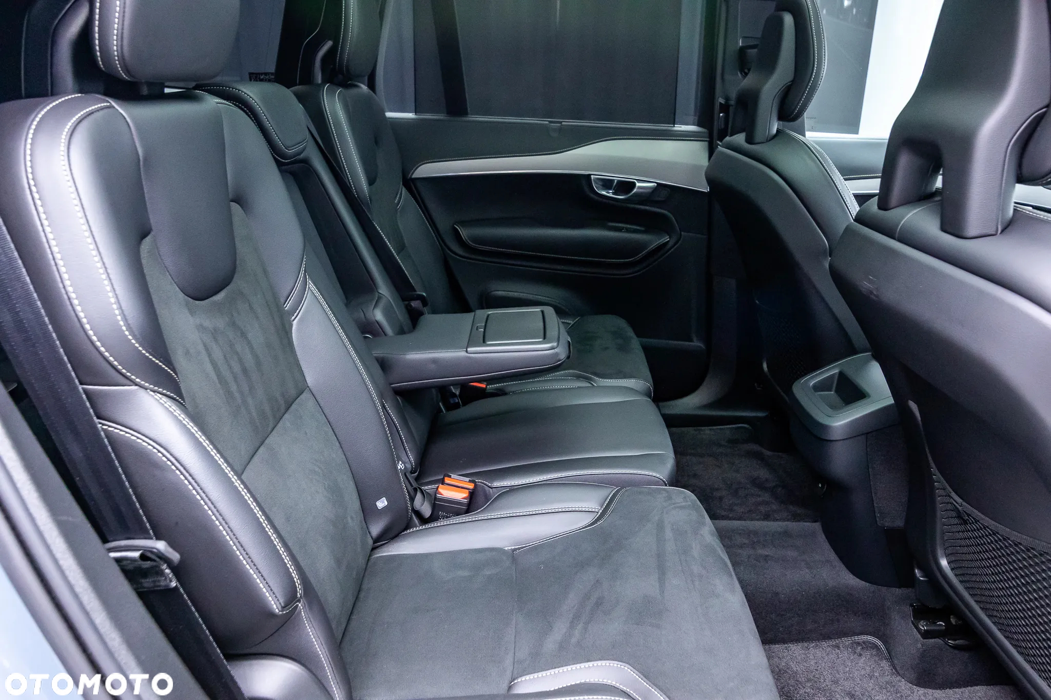Volvo XC 90 - 33