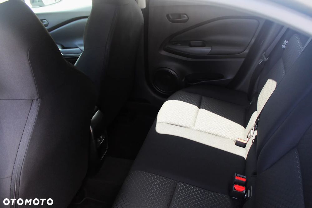 Nissan Juke 1.0 DIG-T Acenta DCT - 11