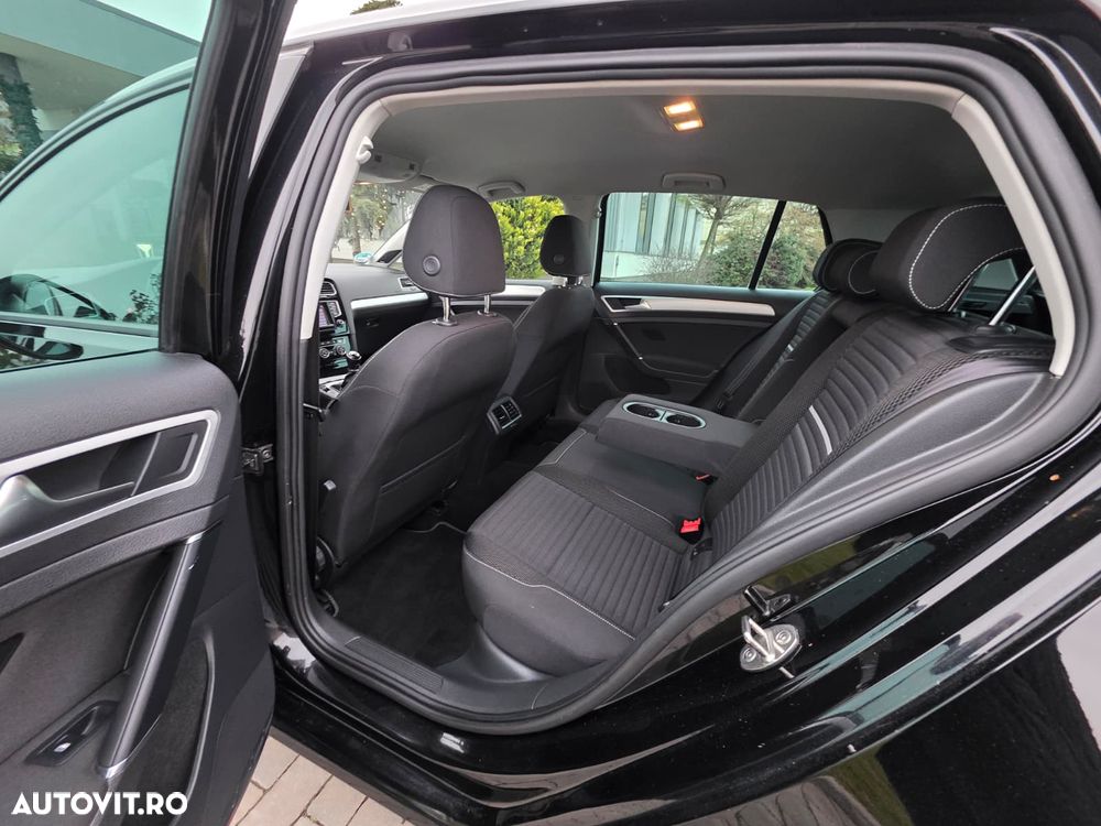 Volkswagen Golf 1.2 TSI BlueMotion Technology Cup - 12