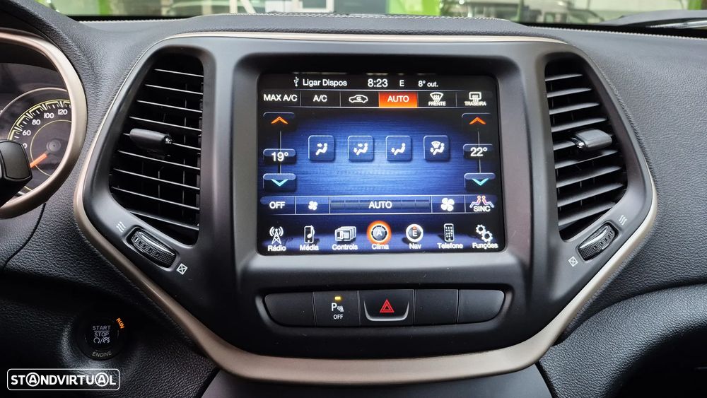 Jeep Cherokee 2.0 MJD Longitude - 13