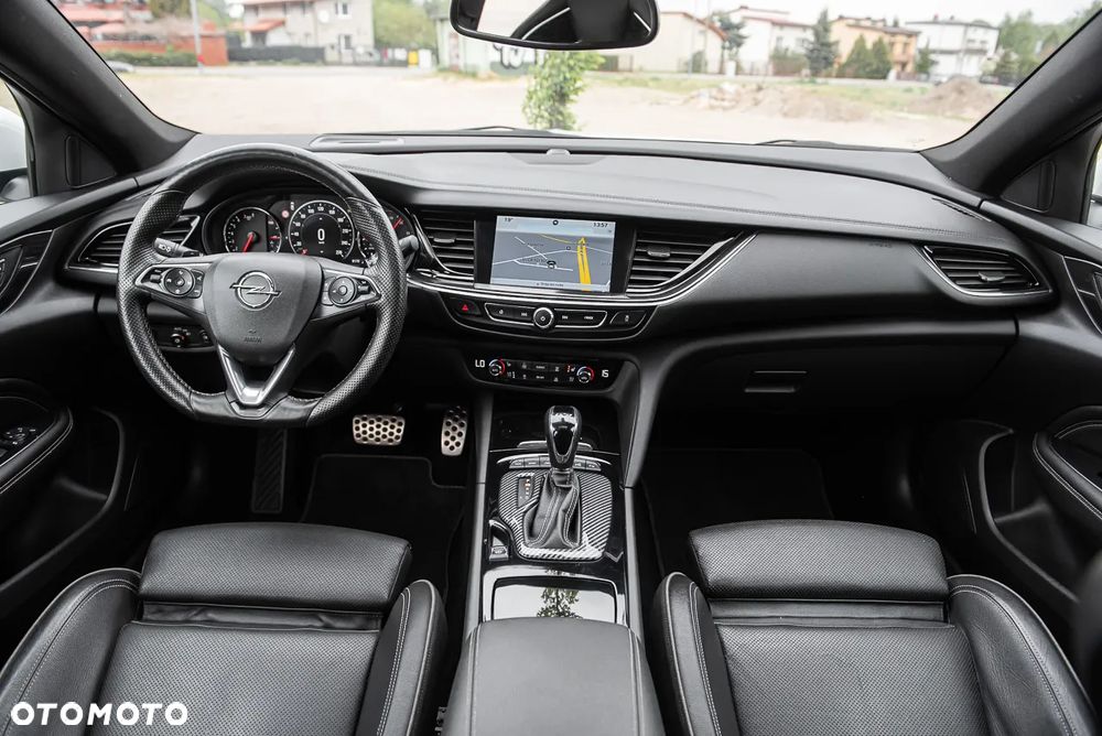 Opel Insignia - 31