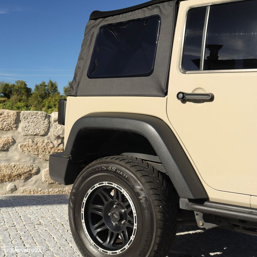Jeep Wrangler Unlimited - 8