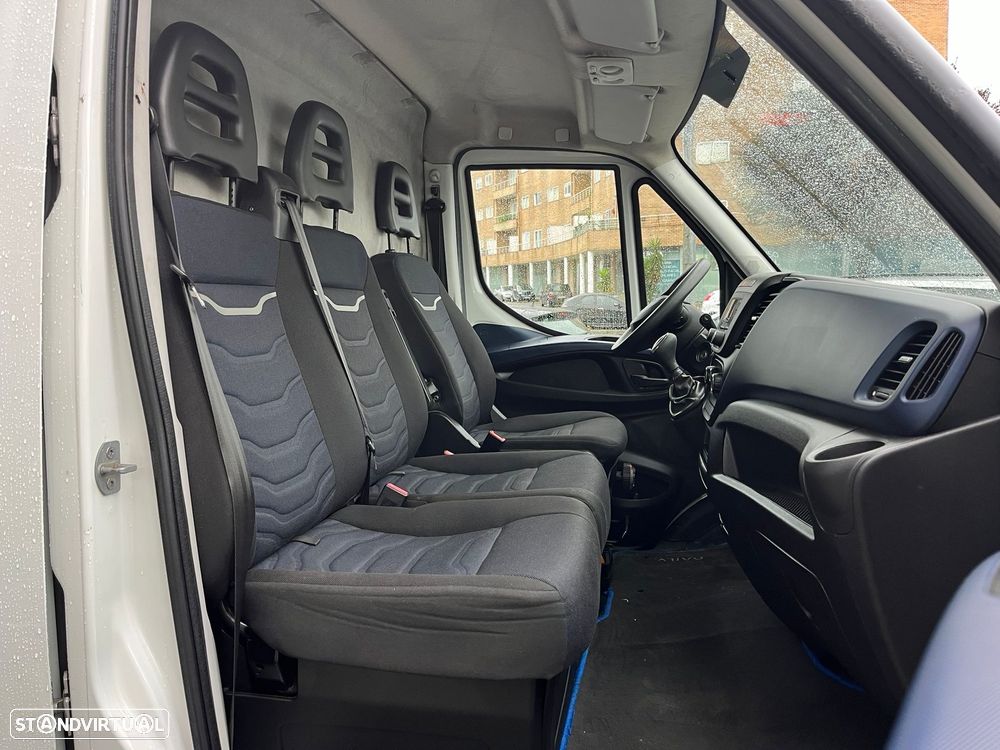 Iveco 35C16 longa Cx. Automatica - 10
