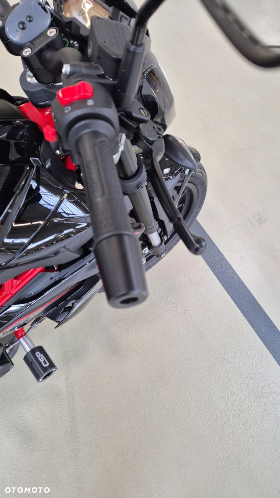 Benelli BN 125 - 11