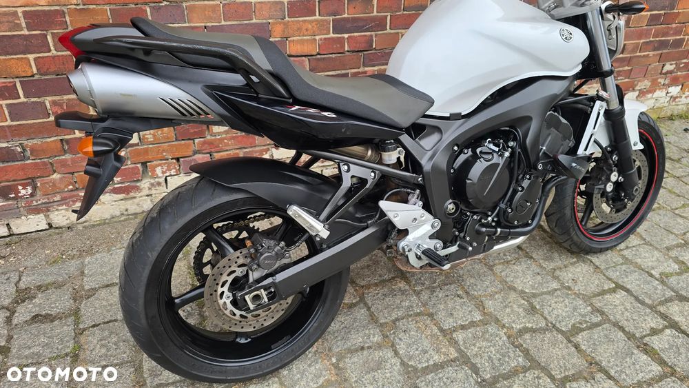 Yamaha FZ6 - 28