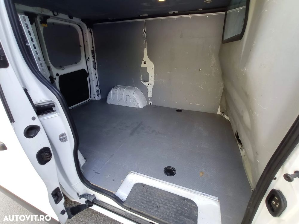 Opel Vivaro 1.6 TwinTurbo CDTI L1H1 2.9 t Start/Stop - 24