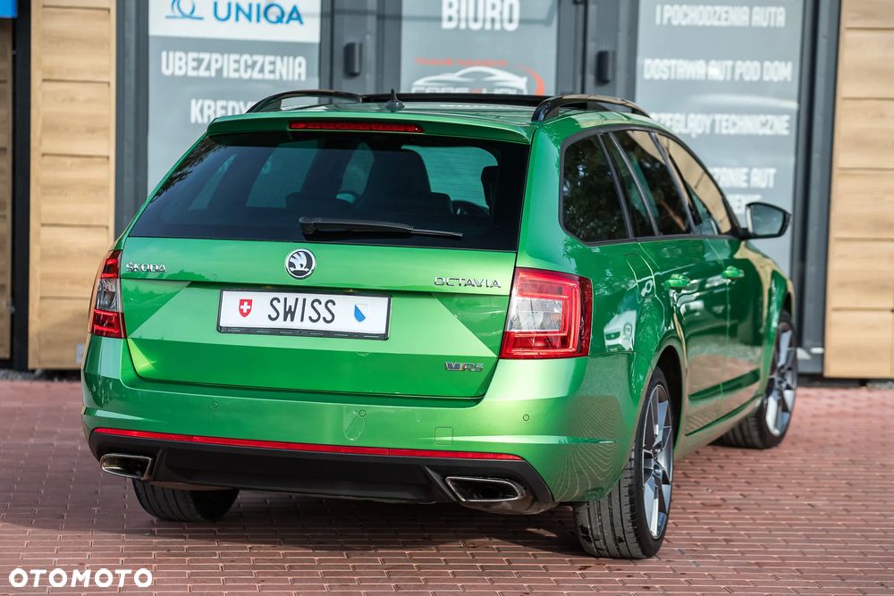 Skoda Octavia 2.0 TSI (Green tec) DSG RS - 11
