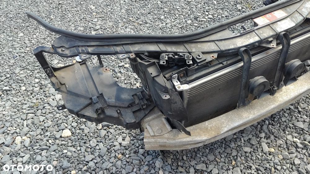 AUDI A8 D3 LIFT BENZYNA FSI WZMOCNIENIE CZOŁOWE Pas Przedni Przód Chłodnice - 6
