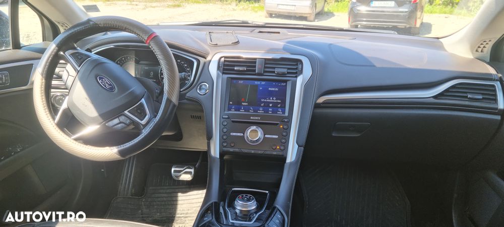Ford Mondeo 2.0 TDCI Aut. AWD Vignale - 5