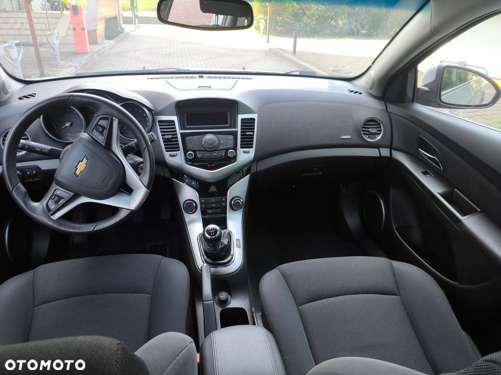 Chevrolet Cruze 1.8 LTZ - 20