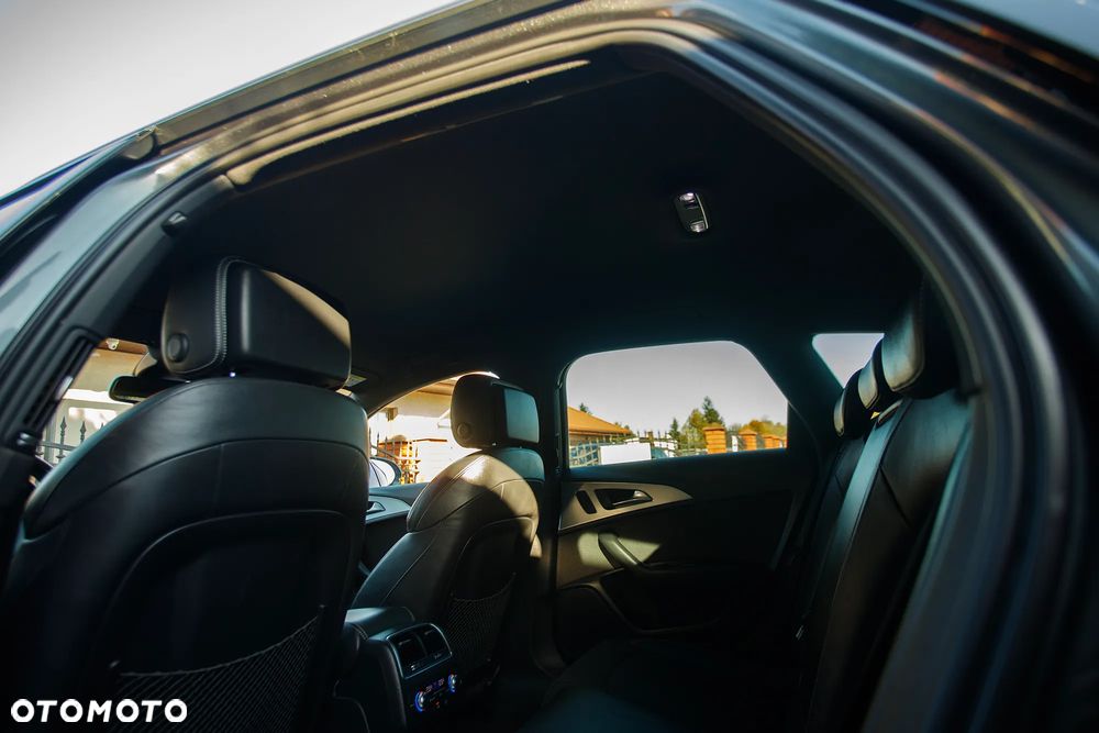Audi A6 Avant 2.0 TDI Ultra S tronic - 27