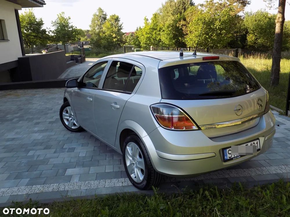 Opel Astra 1.6 Edition - 10