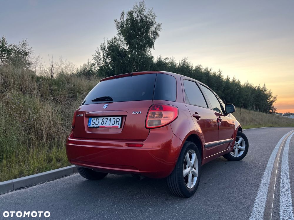 Suzuki SX4 1.6 GS / Premium - 7