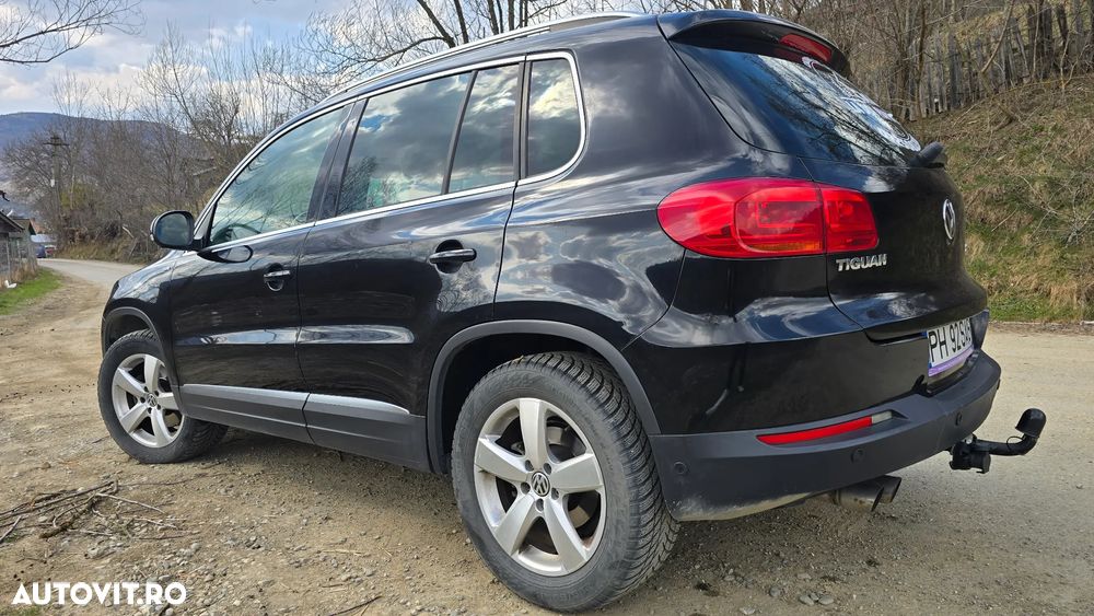 Volkswagen Tiguan 2.0 TDI 4Motion DSG Sport & Style - 4