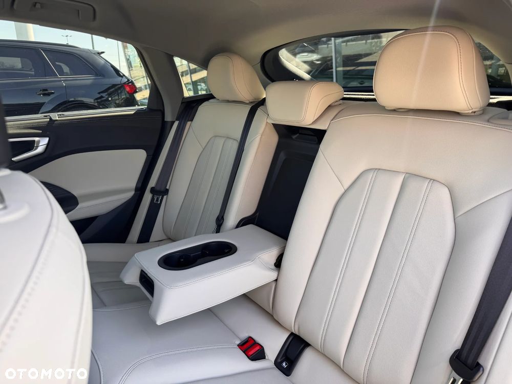 Audi A5 Limousine - 18