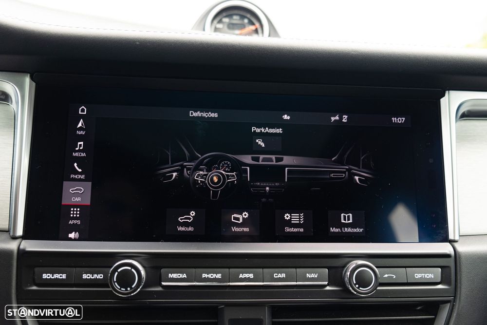 Porsche Macan Turbo - 52