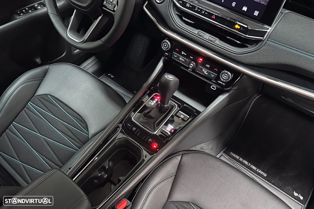 Jeep Compass 1.3 T4 4xe PLUG-IN HYBRID Auto Upland - 40