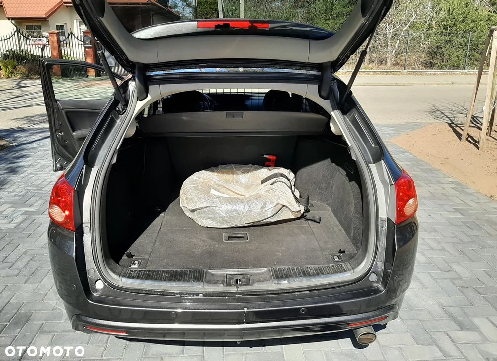 Honda Accord 2.0 Executive Nav - 6