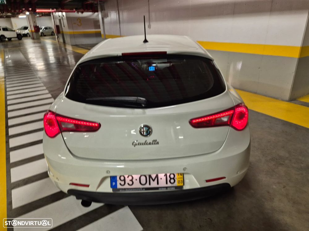 Alfa Romeo Giulietta 1.6 JTDm Impression - 9