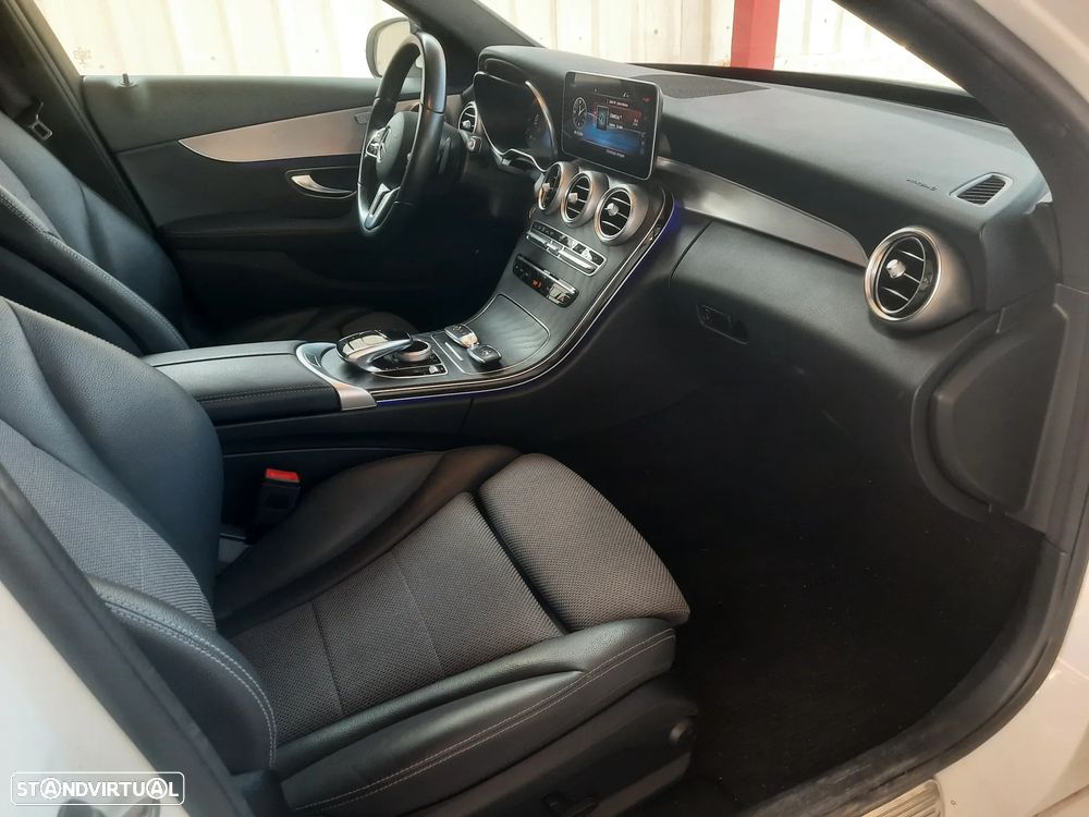 Mercedes-Benz C 300 de Edition - 40
