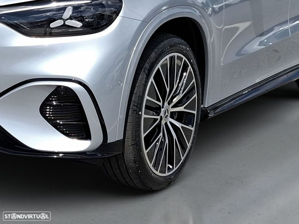 Mercedes-Benz GLC 400 EQ 4Matic - 4