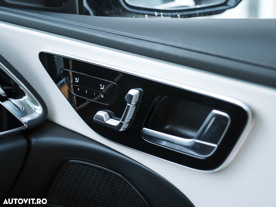 Mercedes-Benz E - 21