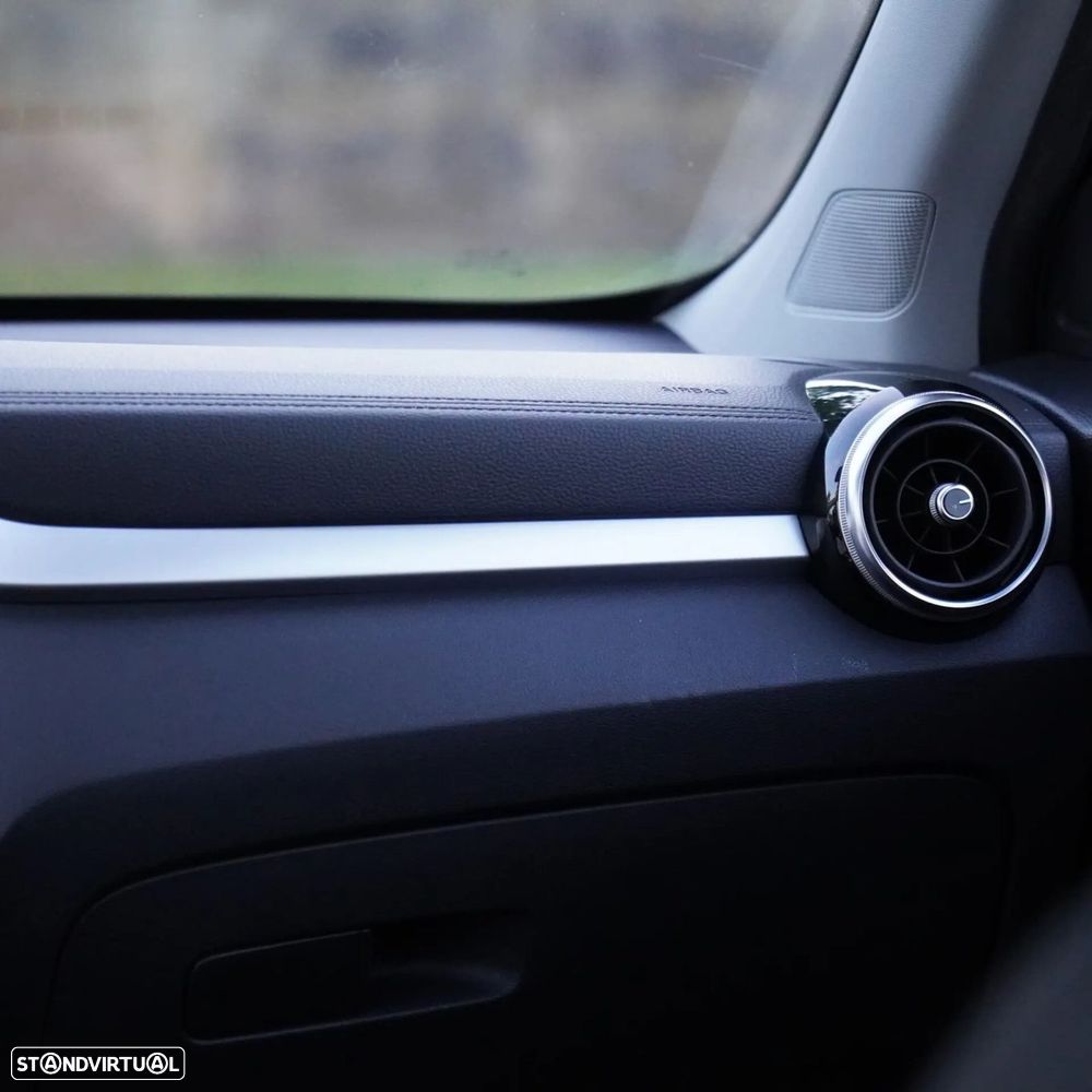 MG ZS EV 44.5 kWh Luxury - 29