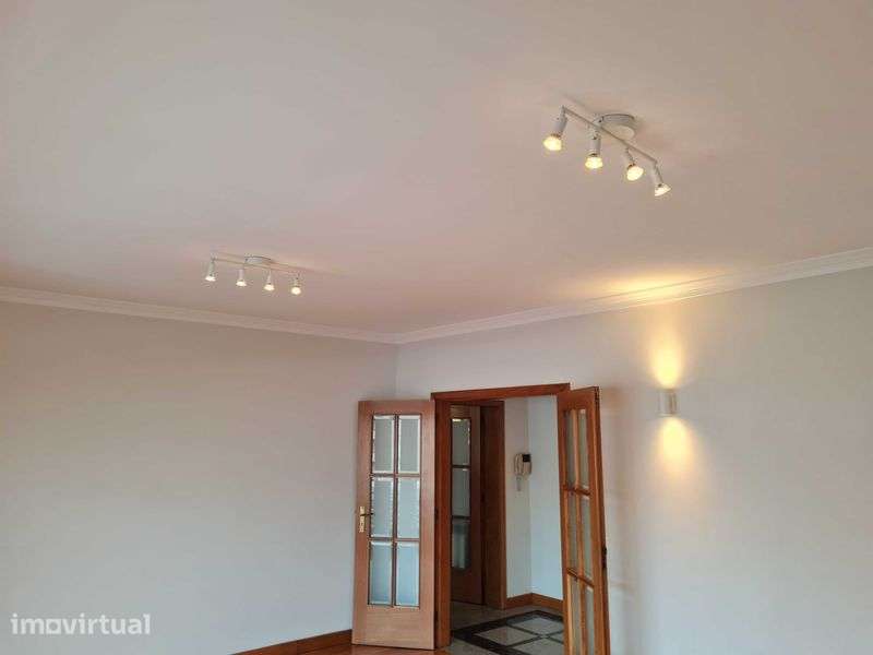 Apartamento T2 Maia Centro - Grande imagem: 2/12