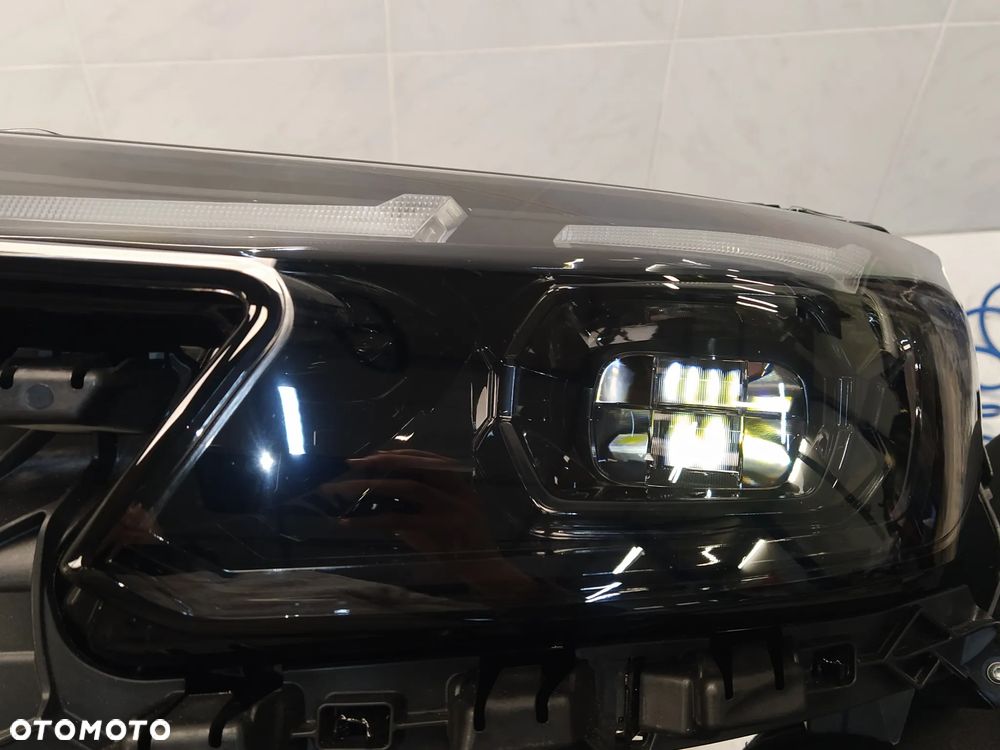 ALFA ROMEO JUNIOR MILANO LAMPA LAMPY REFLEKTOR REFLEKTORY PRZÓD LEWA PRAWA BASE LED PRZETWORNICE ŚRODEK CZARNY POŁSYK KOMPLETNE NOWE ORYGINAŁ - 23