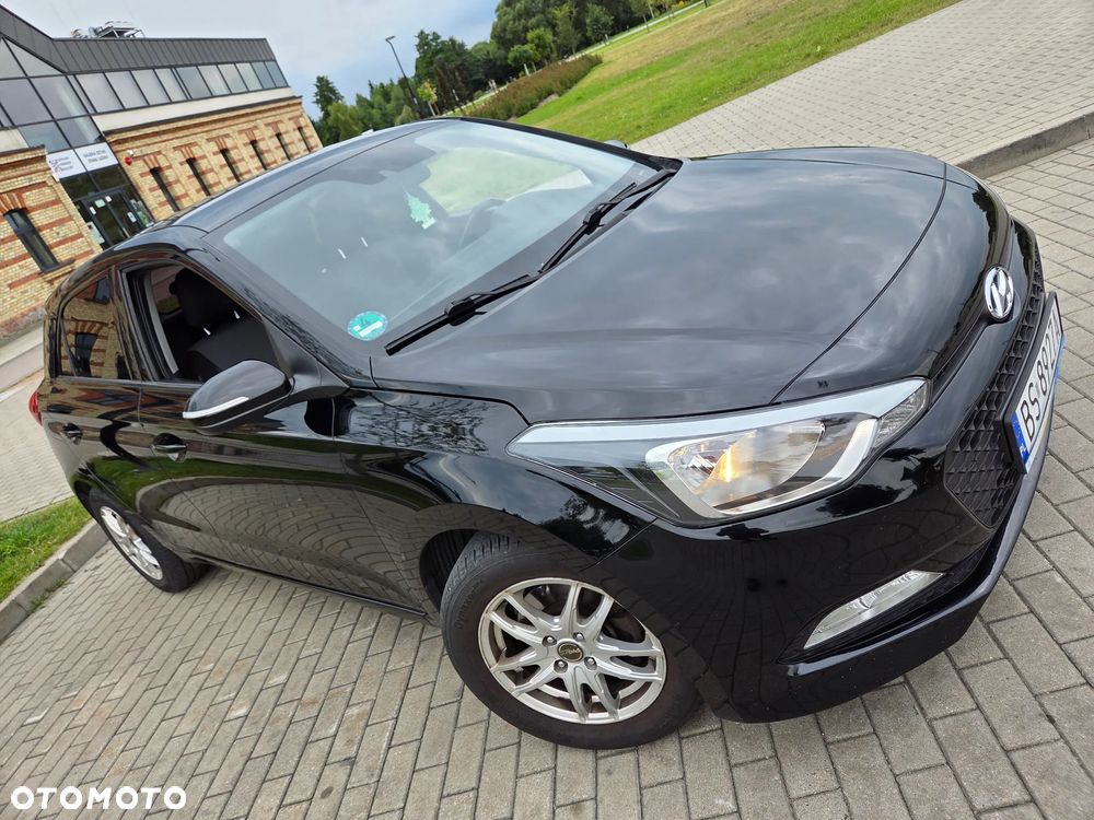 Hyundai i20 1.4 CRDI Elegant - 10